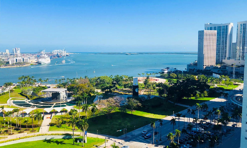 Waldorf Astoria Miami panoramic Biscayne Bay view